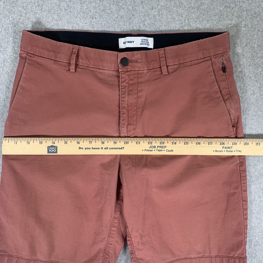 Old Navy Ultimate Tech Slim Shorts Mens 33 Rose Clay Built-In Flex Flat Front - Picture 13 of 14